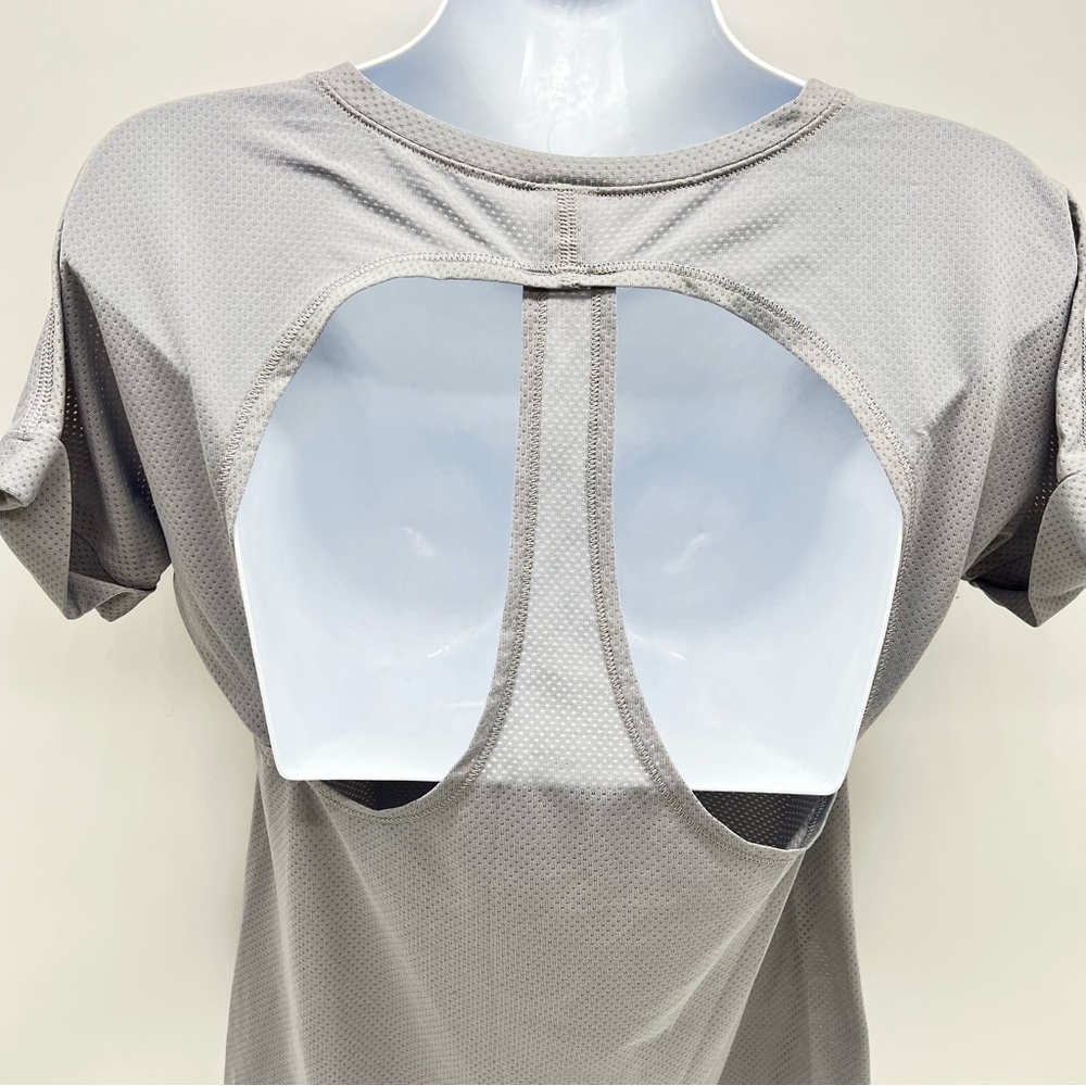 Victoria's Secret Victoria Sport Light Gray Short Open Back Sleeve Tee-Size XS - Picture 7 of 10